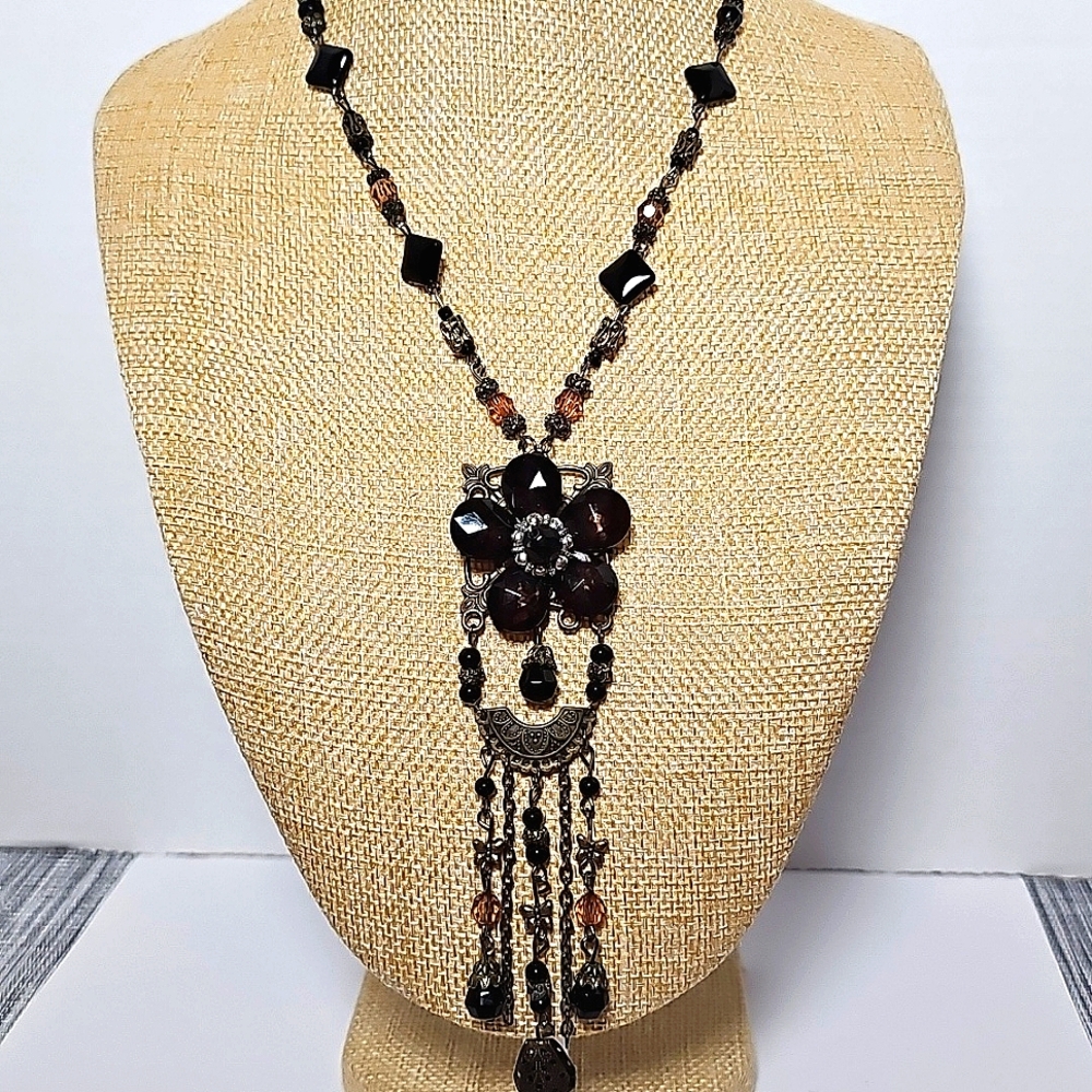 Victorian Style Lariat Necklace
